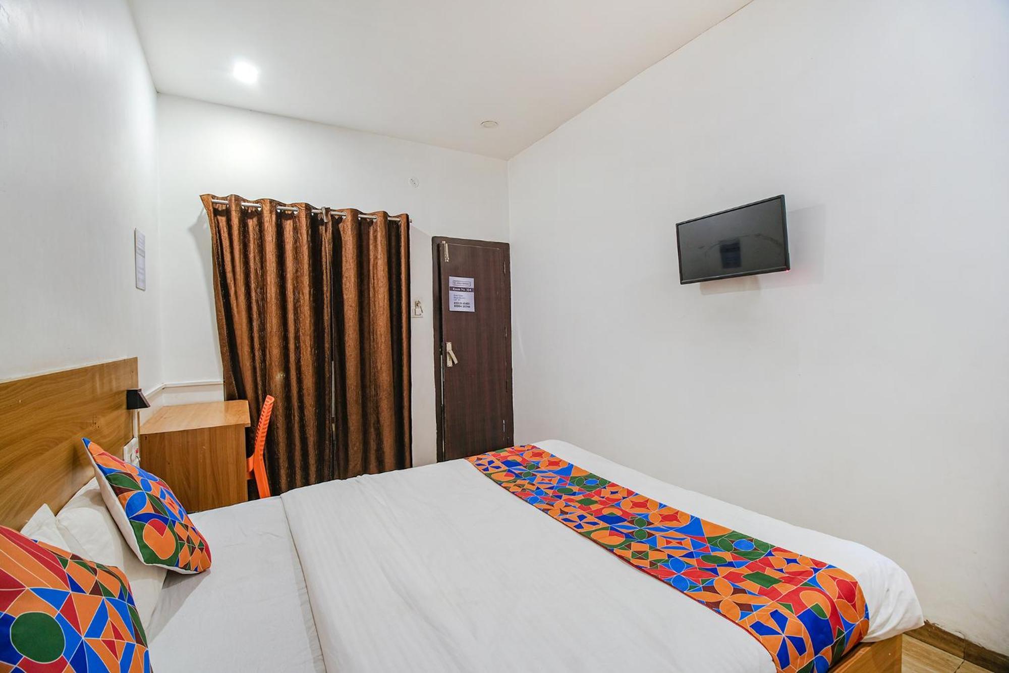 Hotel Fabexpress Anurag Residency à Guwahati Extérieur photo